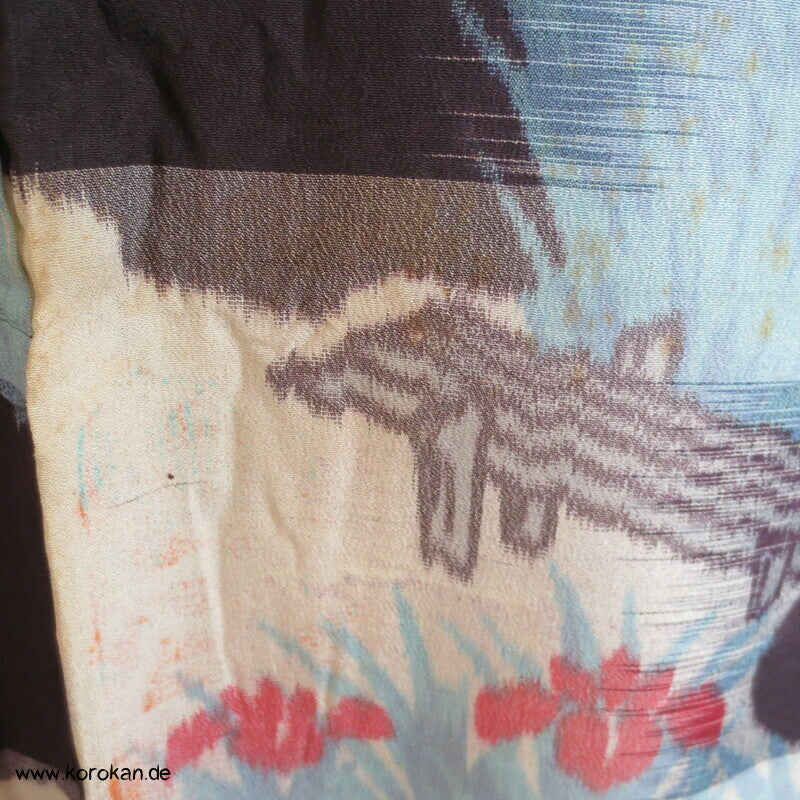 Krepp Seiden Meisen Komon Kimono mit Wolken, Steg und Iris Blüten