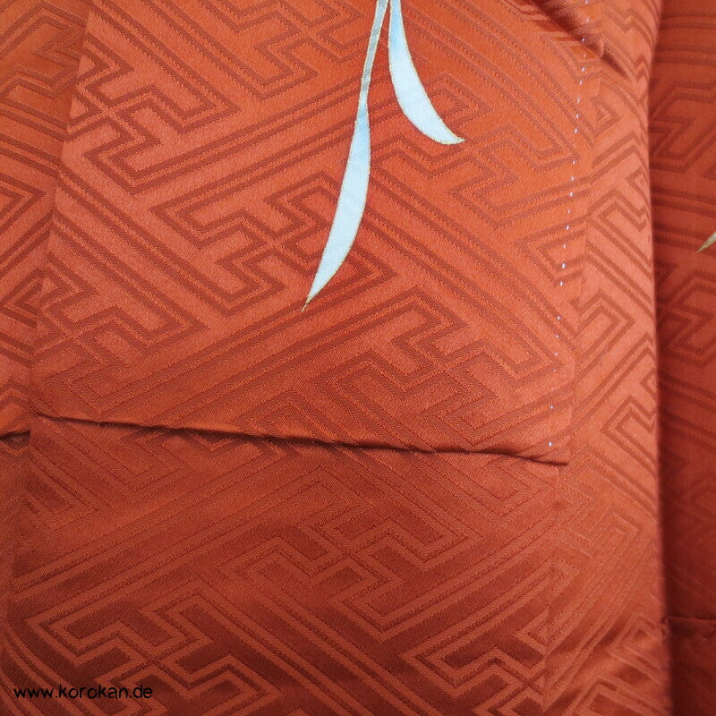 Golddruck /-stickerei, Blütenzweigen, Seidendamast Wolken Furisode Kimono