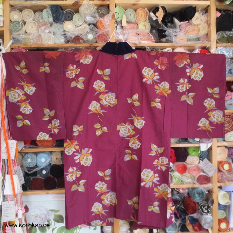 weinrote Meisen Seide / blaue Samtbelege, große Dochugi Kimono Jacke
