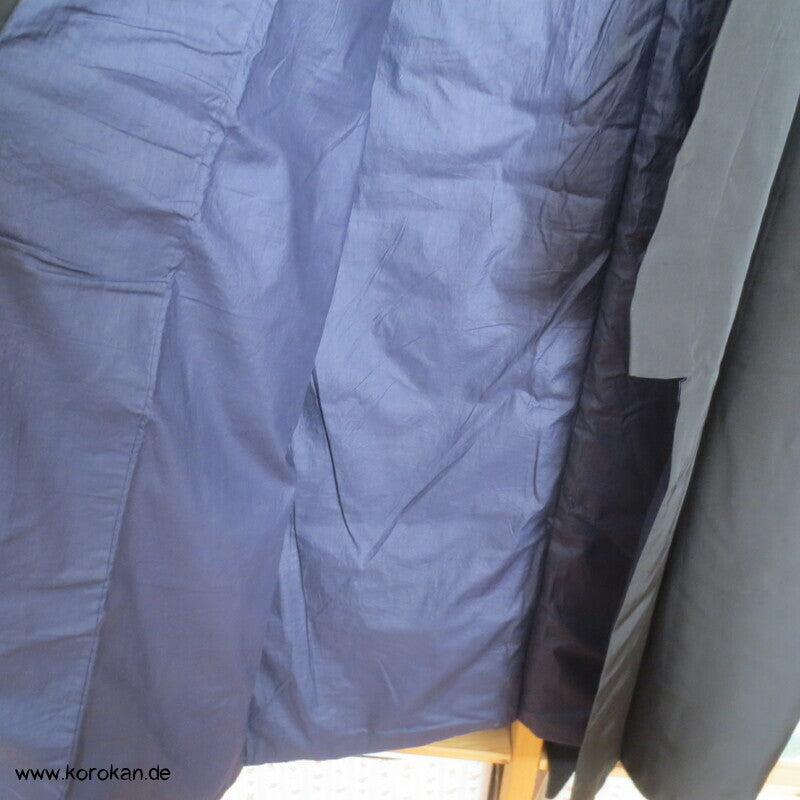 kurzer, eher breiter Montsuki Kimono, Blüten Mon
