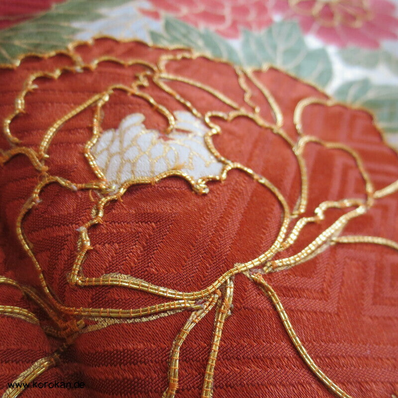 Golddruck /-stickerei, Blütenzweigen, Seidendamast Wolken Furisode Kimono