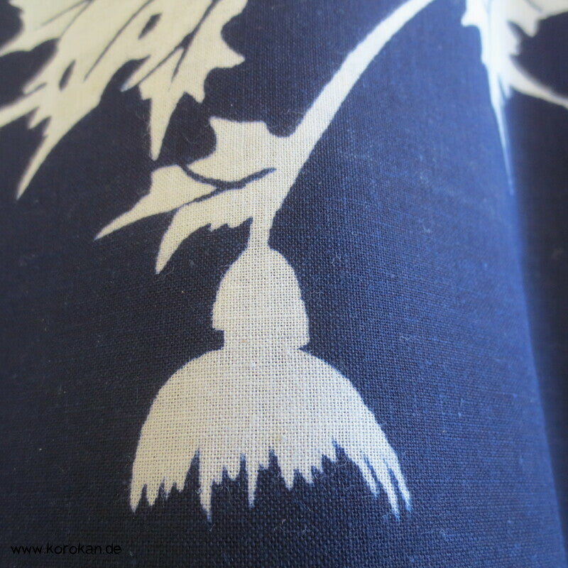 Disteln vor Mond originalgehefteter Yukata Kimono Stoff