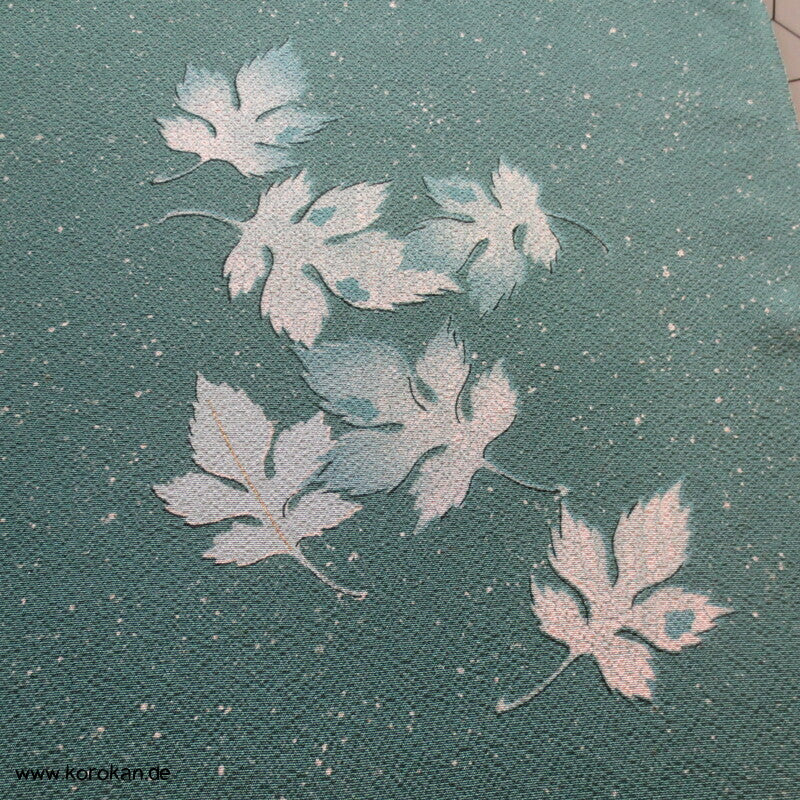Panel Seide, Gräser, Blütter, Schmetterlinge für Kimono