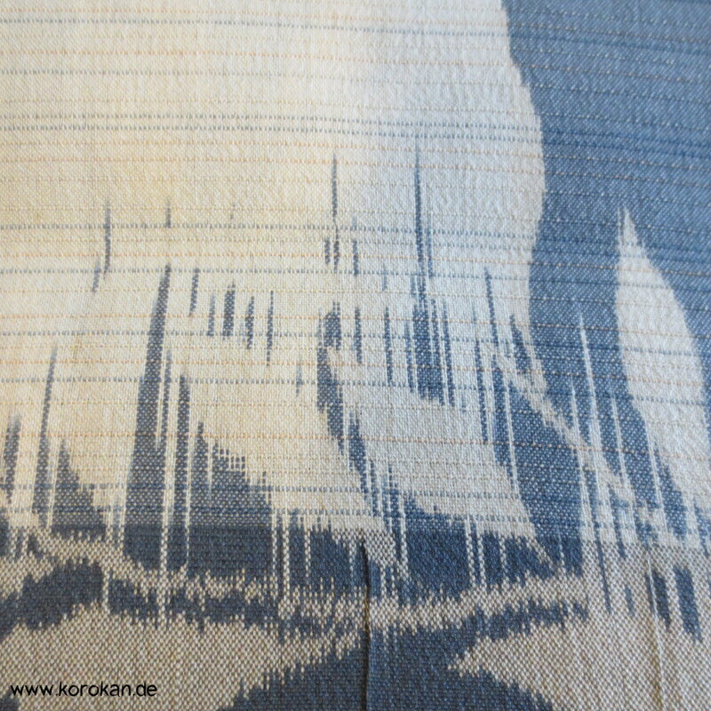 Japan Art Deco blaugrau, Blätter Meisen Seide, antike Araihari Kimono