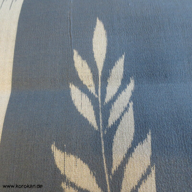 Japan Art Deco blaugrau, Blätter Meisen Seide, antike Araihari Kimono