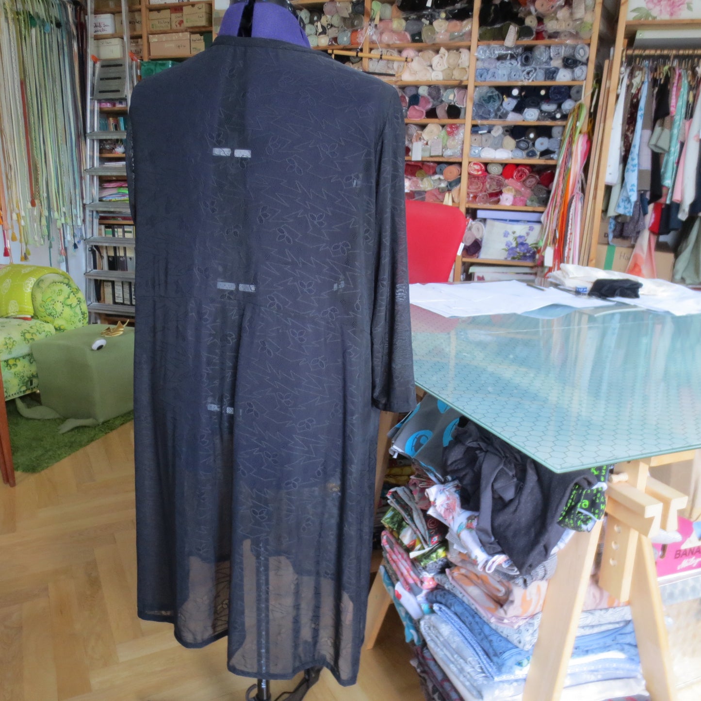 schwarzer Stretch - Spitze Überwurf / Unterkleid, 3/4 Arm