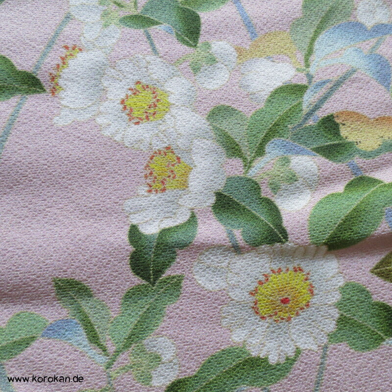 Panel Musterseide für Kimono - Kamelien, Blütenzweige