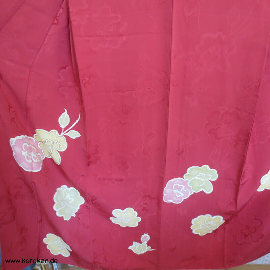 Päonien teilbestickt auf azaleerotpink Homongi Kimono