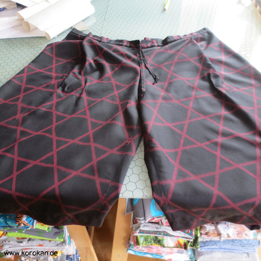 Hosenrock  / weite Hose aus Tsumugi Kasuri Asanoha