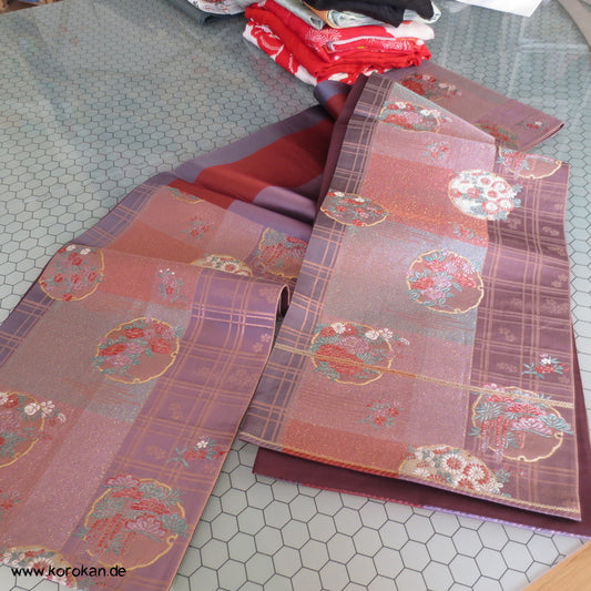 Schneeflocken Brokat Fukuro Obi, flieder-gold mit Streifen