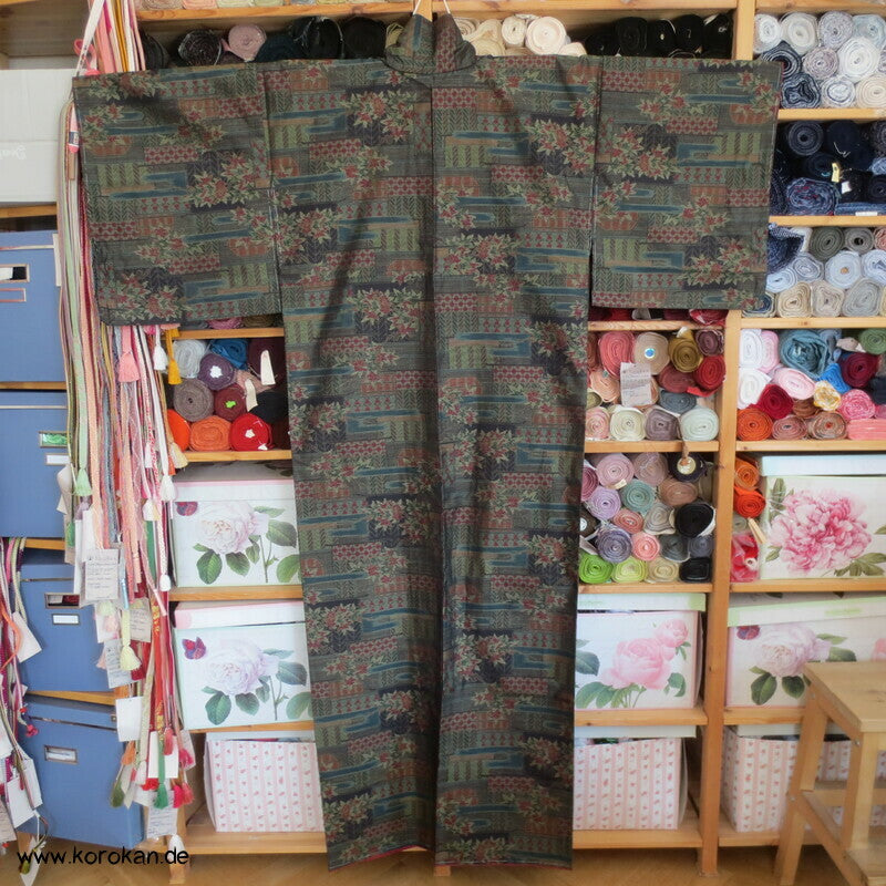 Musterpatchwork Kasuri Tsumugi Seiden Kimono