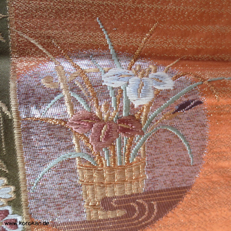 Blüten und Schmetterlinge Fukuro Obi kupfer-gold Seidenbrokat Kimonogürtel