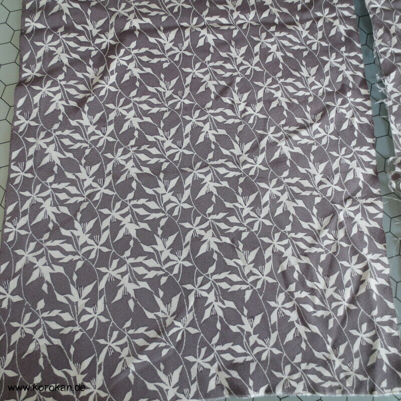taupe mit hellen Zweigen Crepe Seide, Araihari Kimono