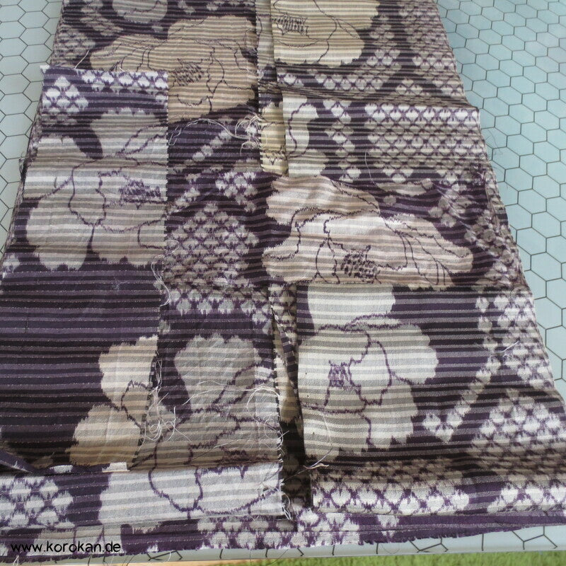 Kikko und Päonien Kasuri Kimono Seide Araihari
