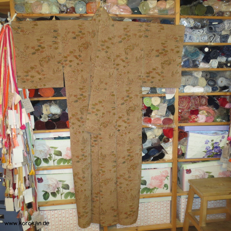 gedruckte Landschaft Komon Kimono auf rauem Crepe