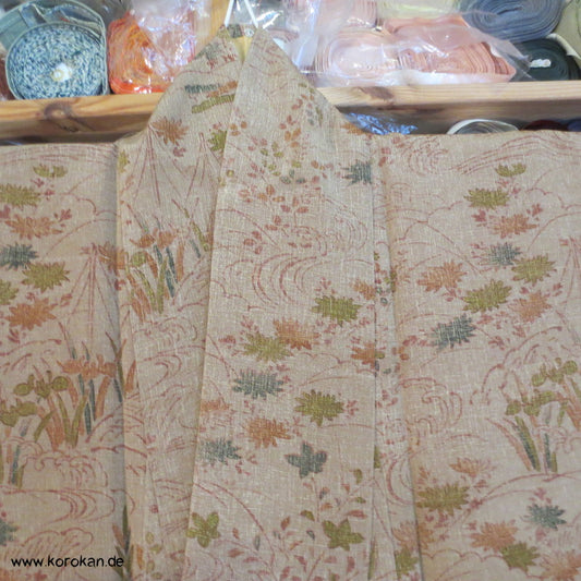 gedruckte Landschaft Komon Kimono auf rauem Crepe