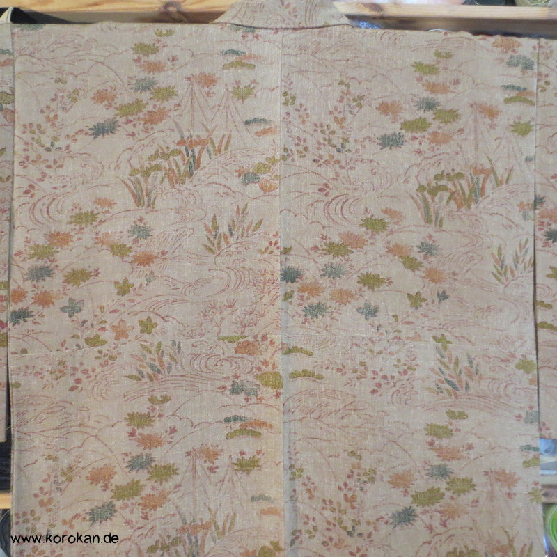 gedruckte Landschaft Komon Kimono auf rauem Crepe