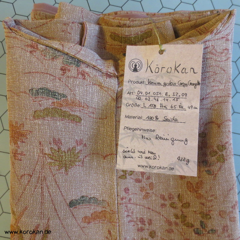 gedruckte Landschaft Komon Kimono auf rauem Crepe