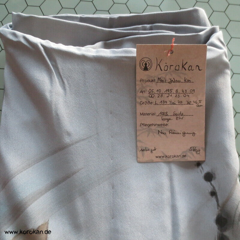 handgemalte springende Koi Juban Unterkimono, Seide