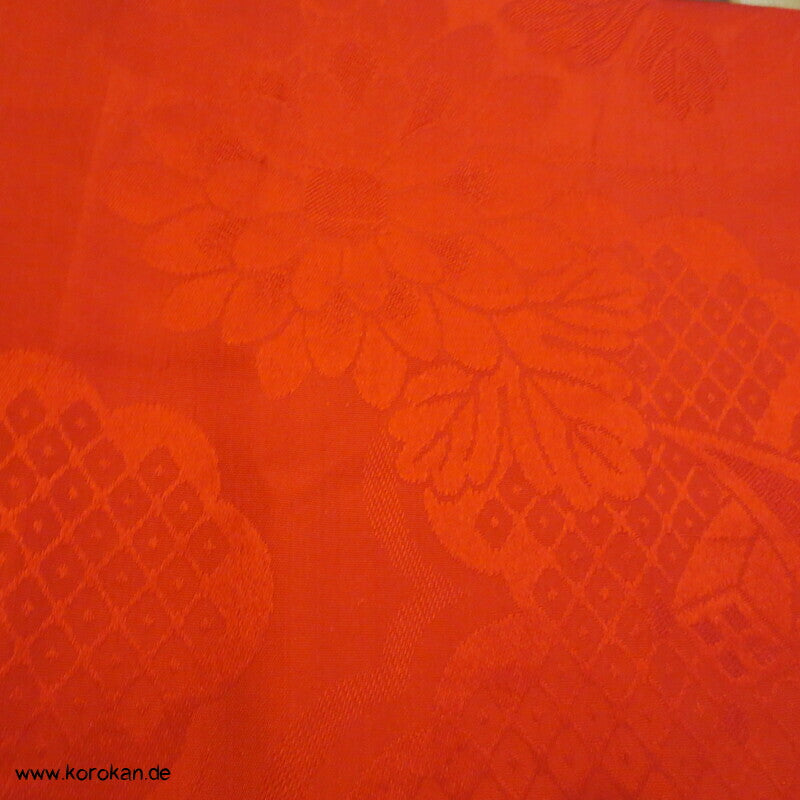 rote dünne Rinzu Damast Seide Juban Unterkimono, Shibori Kragen
