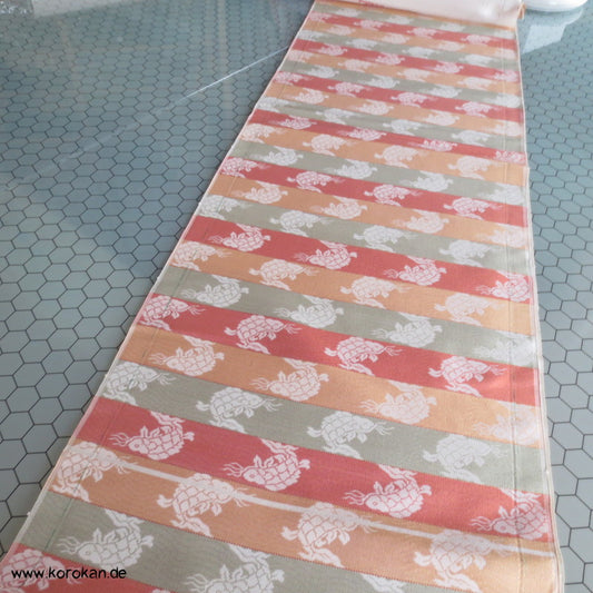 Koi in Streifen Araihari Seiden Stoff für Obi