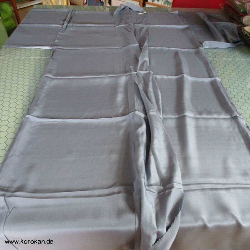 Jagd Falke Männer Juban Seiden Karieba