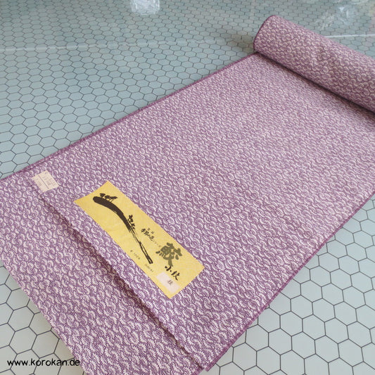 kleine Pinien weiß auf lila Kimono Tanmono reine Wolle