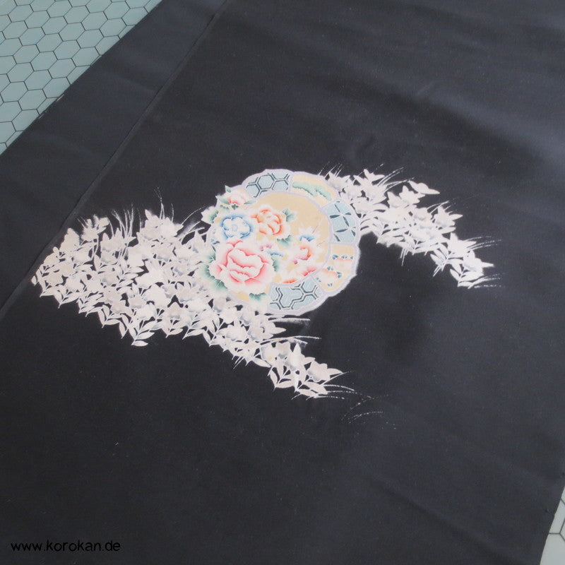 Spiegel Tomesode Kimono Seidenstoff Rolle