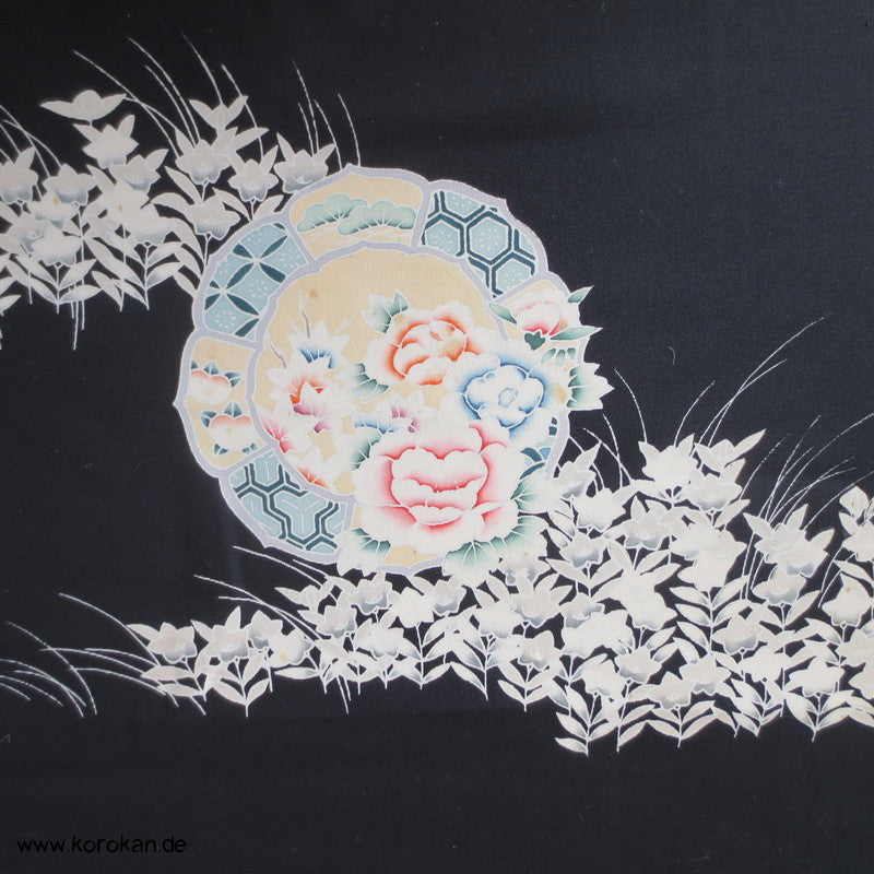 Spiegel Tomesode Kimono Seidenstoff Rolle