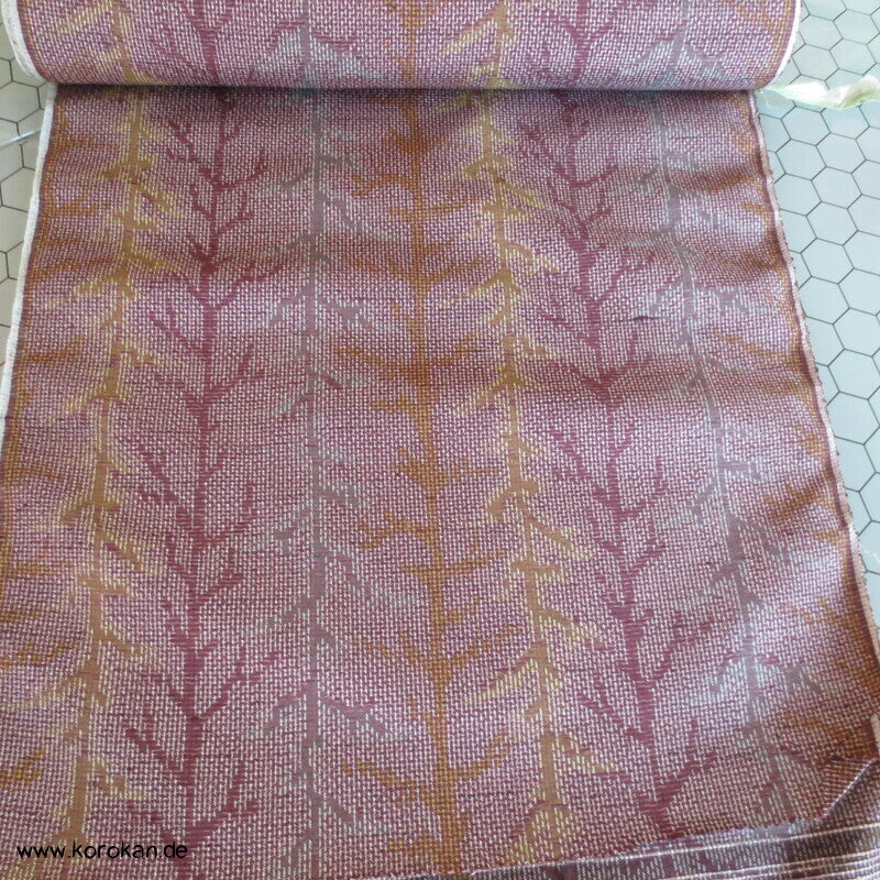 Winterzweige Kasuri aubergine Tsumugi Kimono Seide