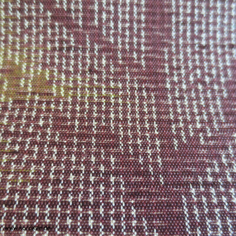 Winterzweige Kasuri aubergine Tsumugi Kimono Seide