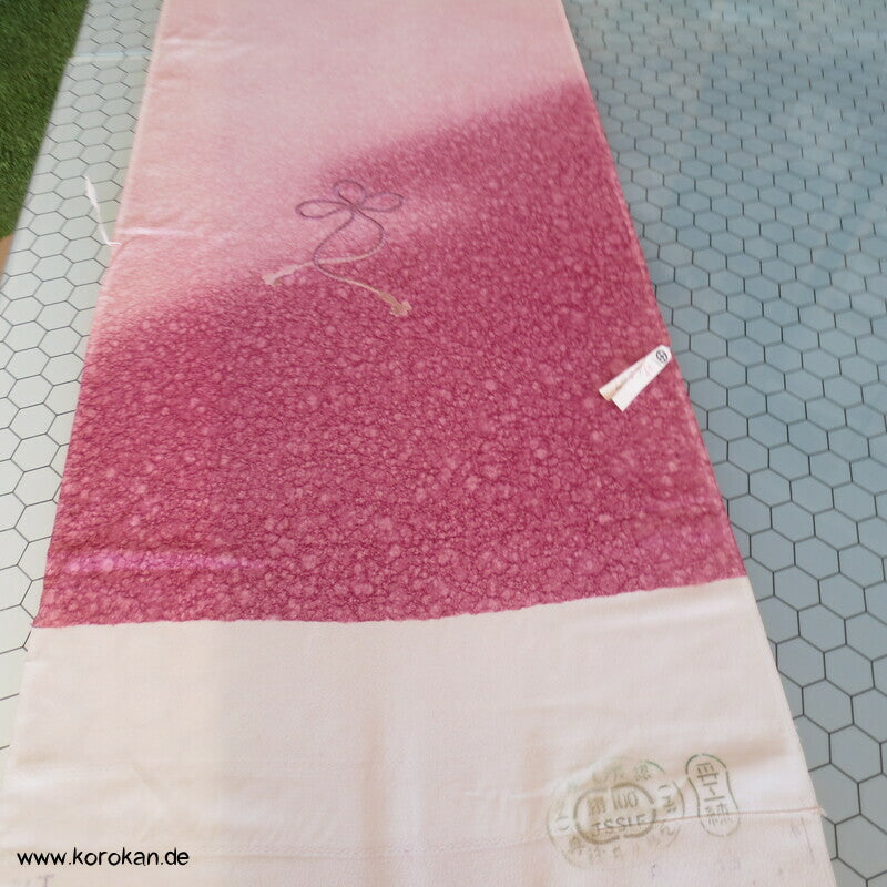 Stickereien und Bokashi Verlauf Tanmono für Homongi Kimono, Seide