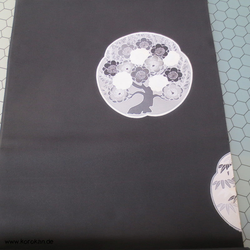 runde Baum Embleme mit Teilstickerei Tomesode Kimono Seidenstoff