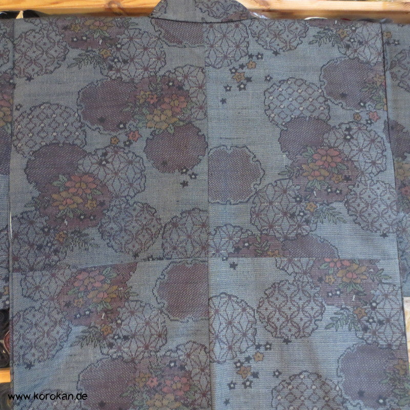 Schneeflocken, Blumen Kasuri Tsumugi Seiden Kimono
