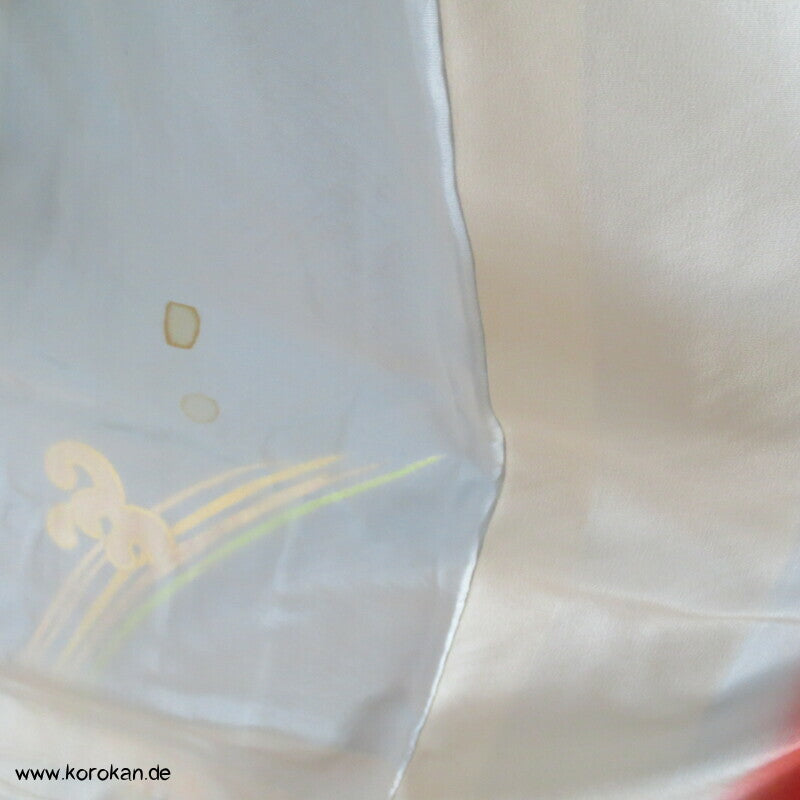Päonien auf Sayagata Seidendamast Furisode Kimono, türkisblau mit Wellen