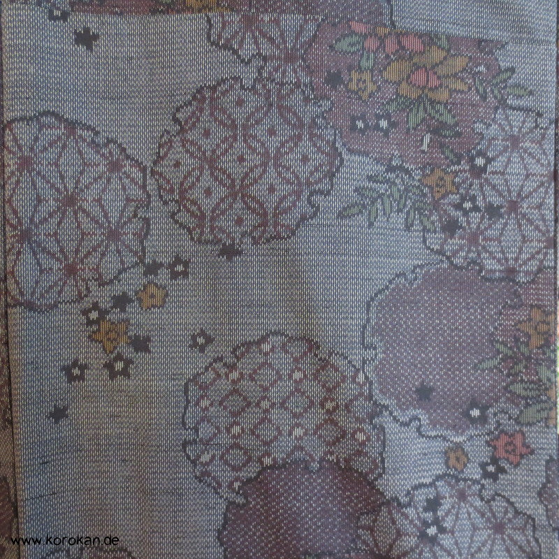 Schneeflocken, Blumen Kasuri Tsumugi Seiden Kimono