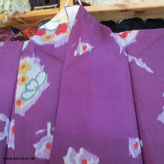 bunte Blumen auf pflaume Meisen Kimono Wildseide