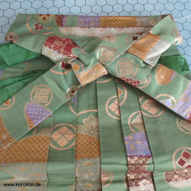 grün goldener Brokat Hakama - Umanori - Hosen - Typ