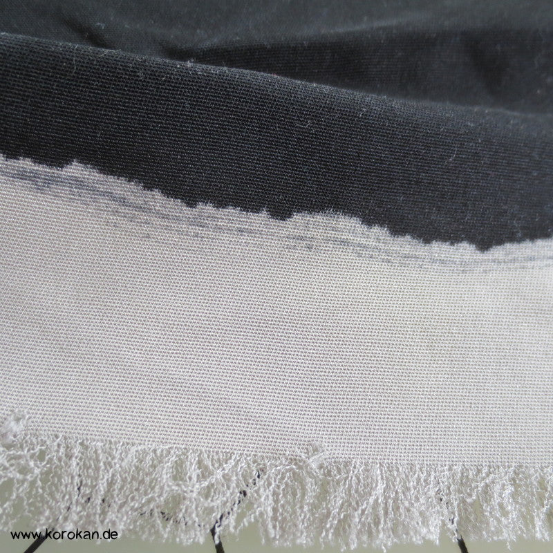 Trommel mit Bändern und Teilstickerei Tomesode Kimono Seidenstoff
