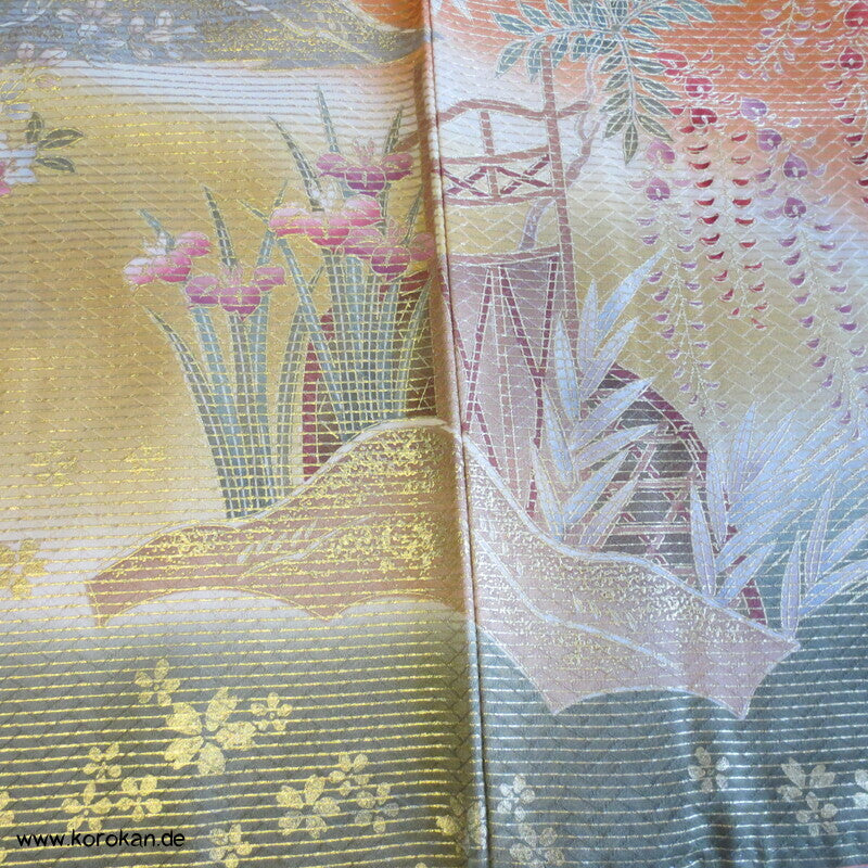 stark glänzendes Muster auf Farbverläufen Furisode Seidendamast Kimono