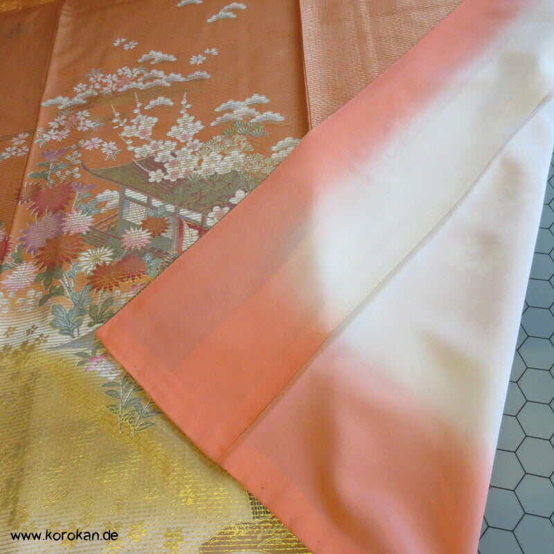 stark glänzendes Muster auf Farbverläufen Furisode Seidendamast Kimono