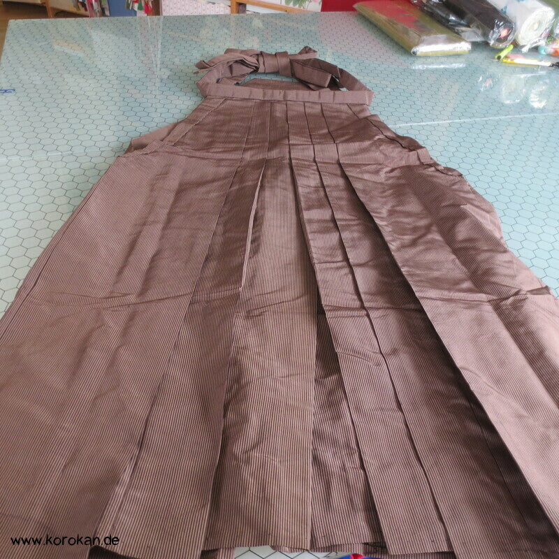 hellbraun gestreifte Hakama - Andon - Rock - Typ