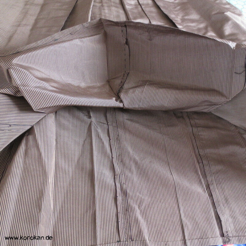 hellbraun gestreifte Hakama - Andon - Rock - Typ