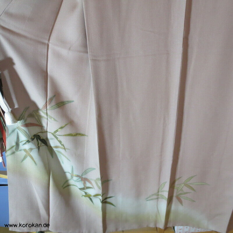 handgemalte Bambuszweige, goldbestickt auf Seidencrepe Homongi Kimono