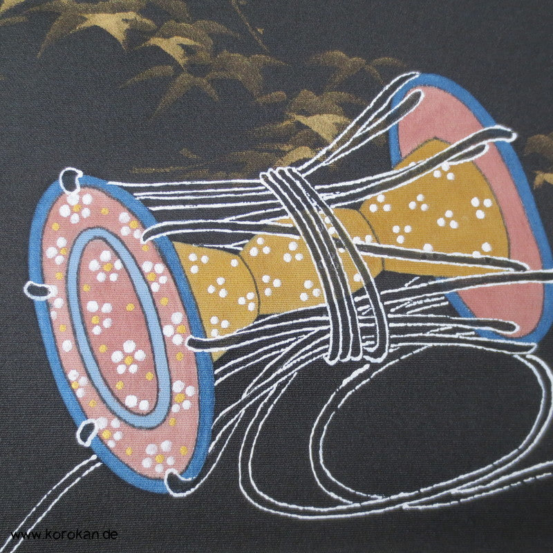 Junihitoe Hime, handgemalt Tomesode Kimono Seidenstoff