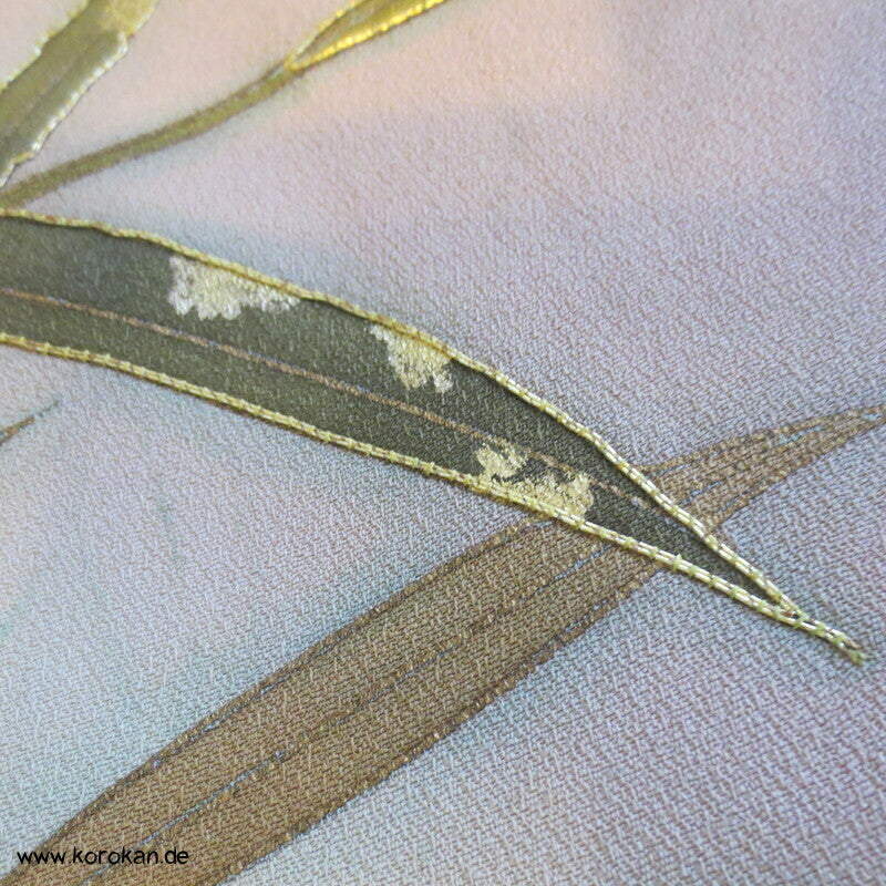 handgemalte Bambuszweige, goldbestickt auf Seidencrepe Homongi Kimono