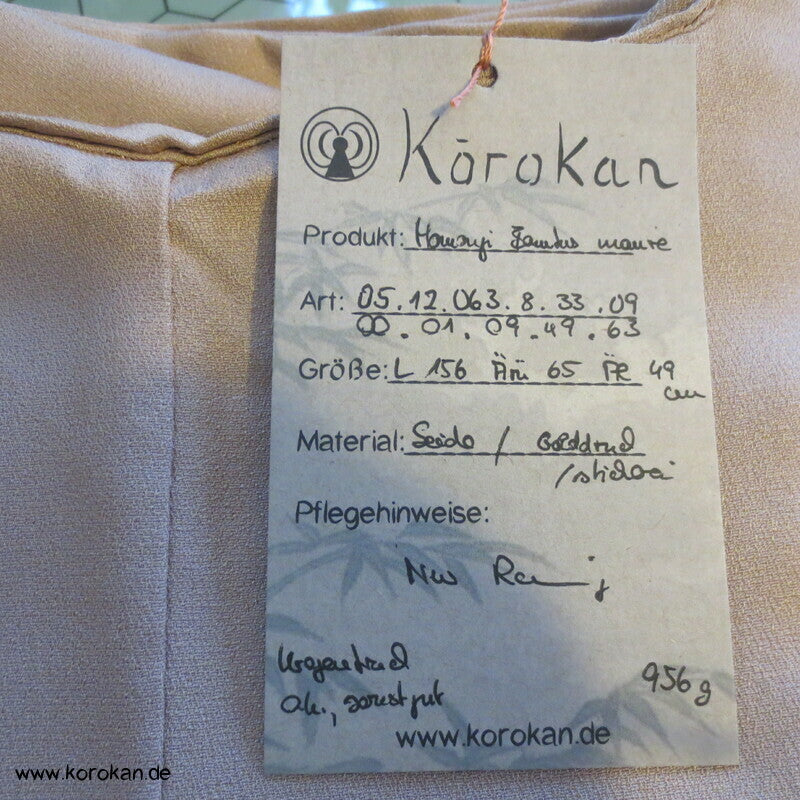 handgemalte Bambuszweige, goldbestickt auf Seidencrepe Homongi Kimono