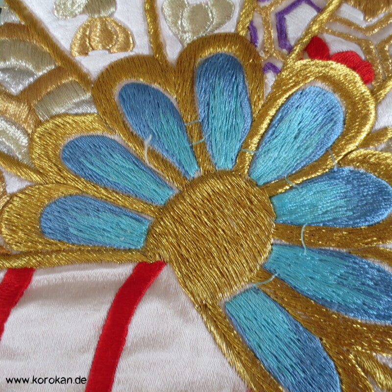 Fächer Chrysanthemen üppige Kimono Seiden Stickerei Panel