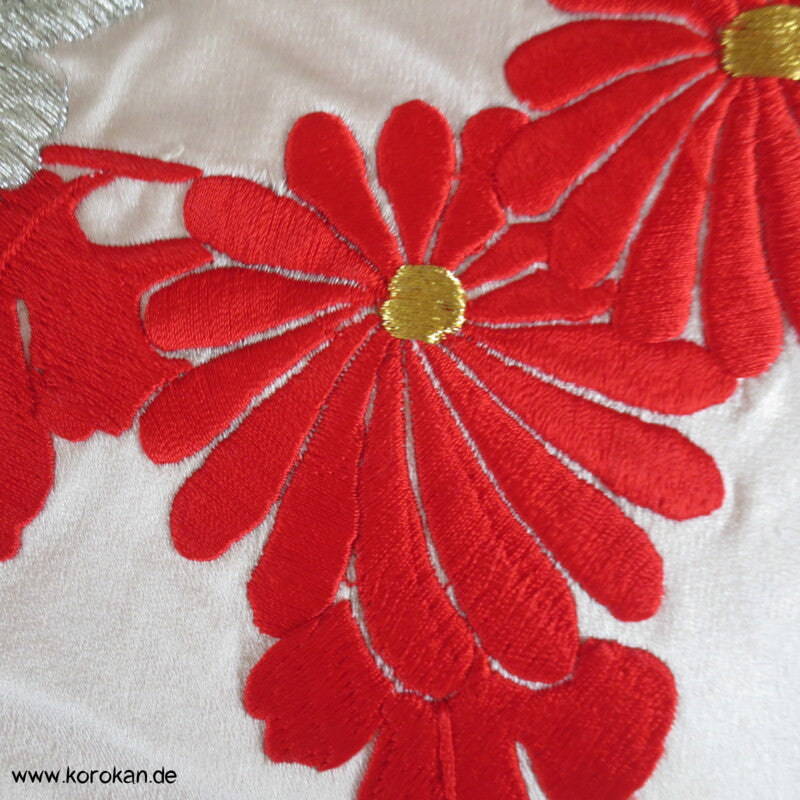 Fächer Chrysanthemen üppige Kimono Seiden Stickerei Panel