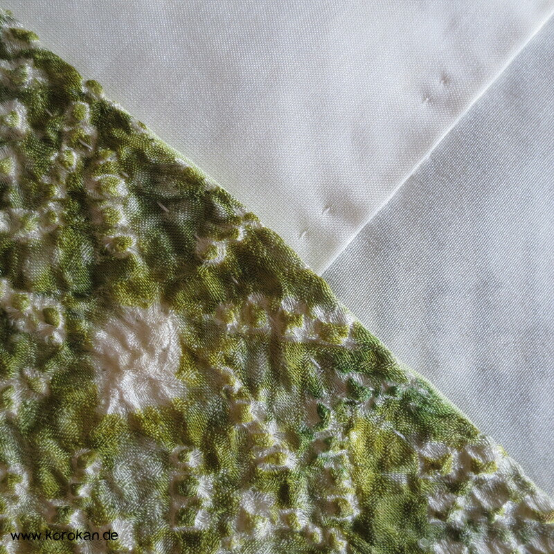 Full Shibori Seidendamast Blüten Komon Kimono